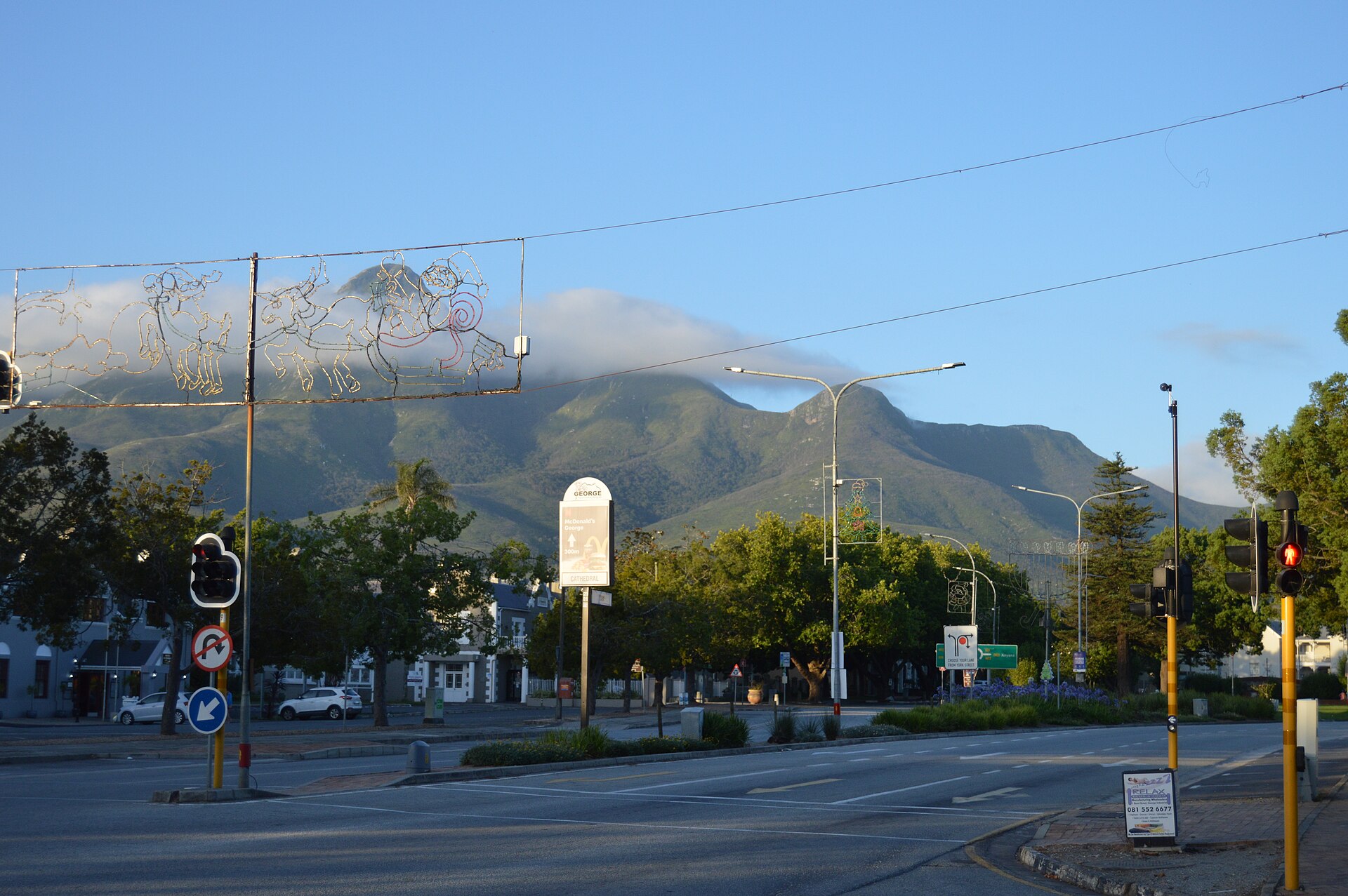 Downtown George beneath the Outeniqua Mountains